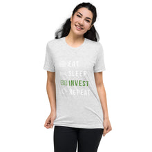 Load image into Gallery viewer, &quot;Investors&quot; short sleeve Graphics T
